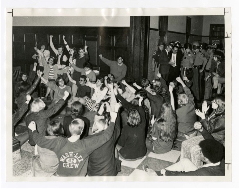 1970-sit-in-wilson-hall
